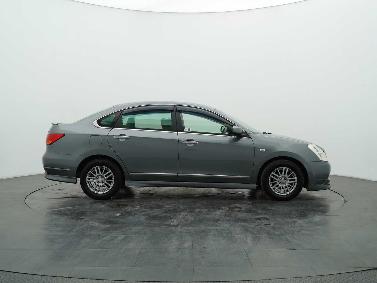 used 2012 Nissan Sylphy XL Luxury 2.0