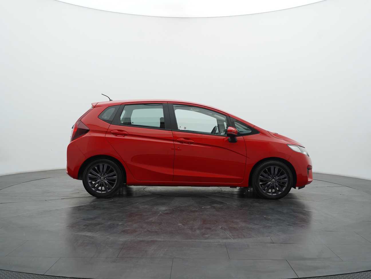 used 2016 Honda Jazz V 1.5