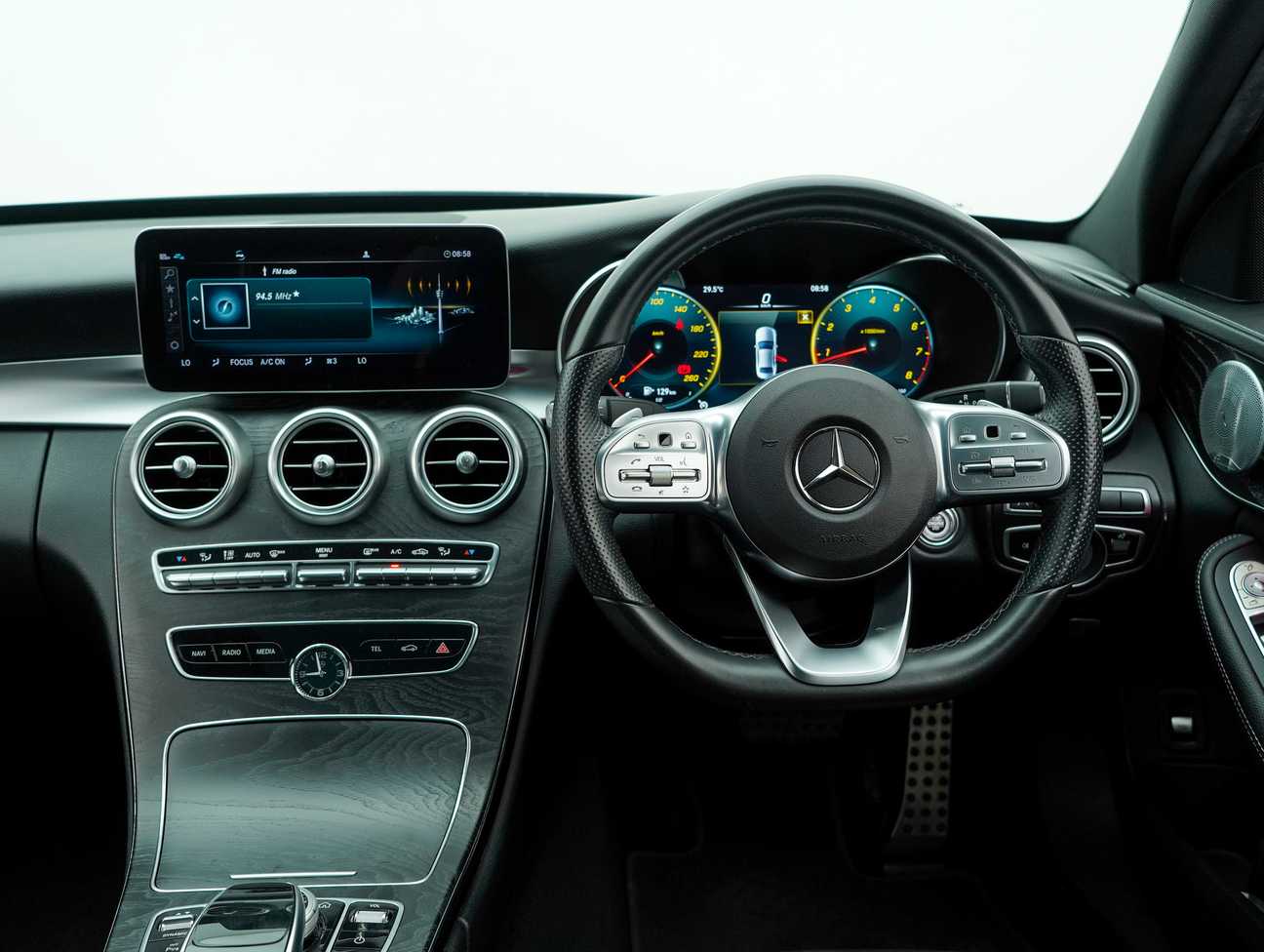 used 2021 Mercedes-Benz C300 AMG Line 2.0