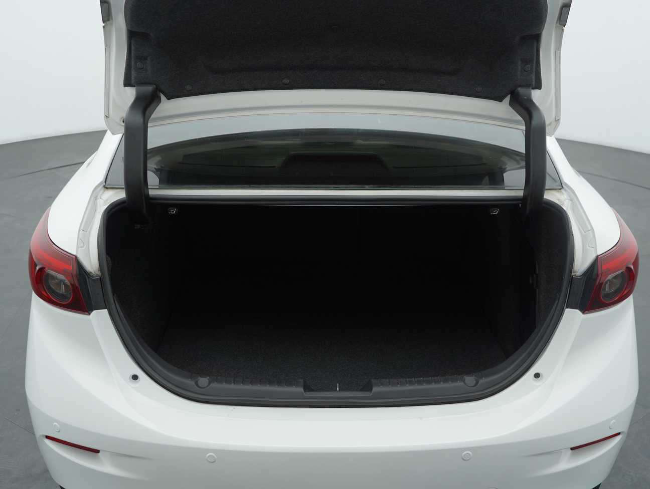 used 2016 Mazda 3 SKYACTIV-G High 2.0