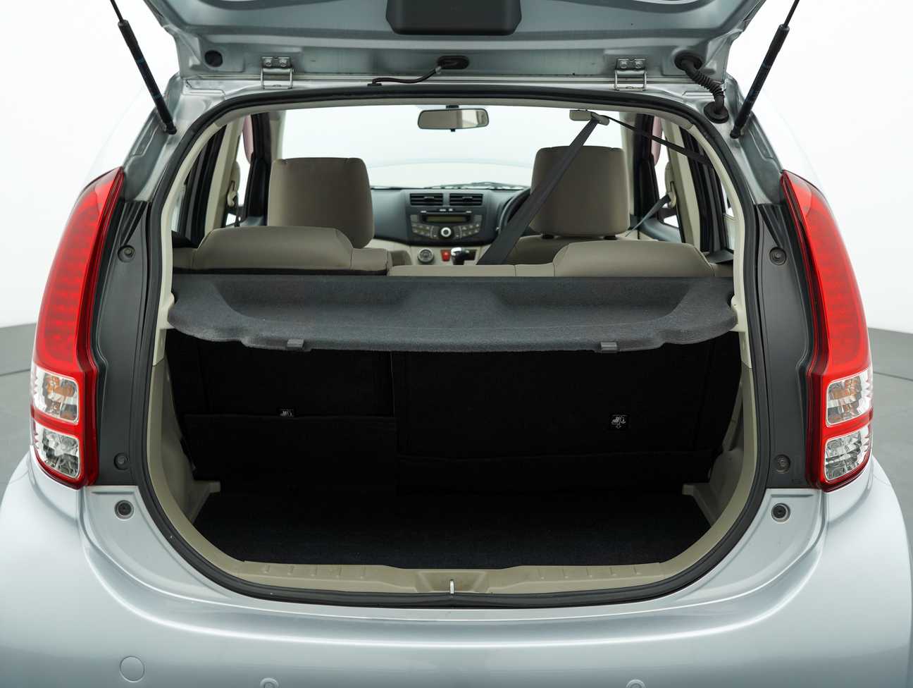 terpakai 2013 Perodua MYVI EZ 1.3