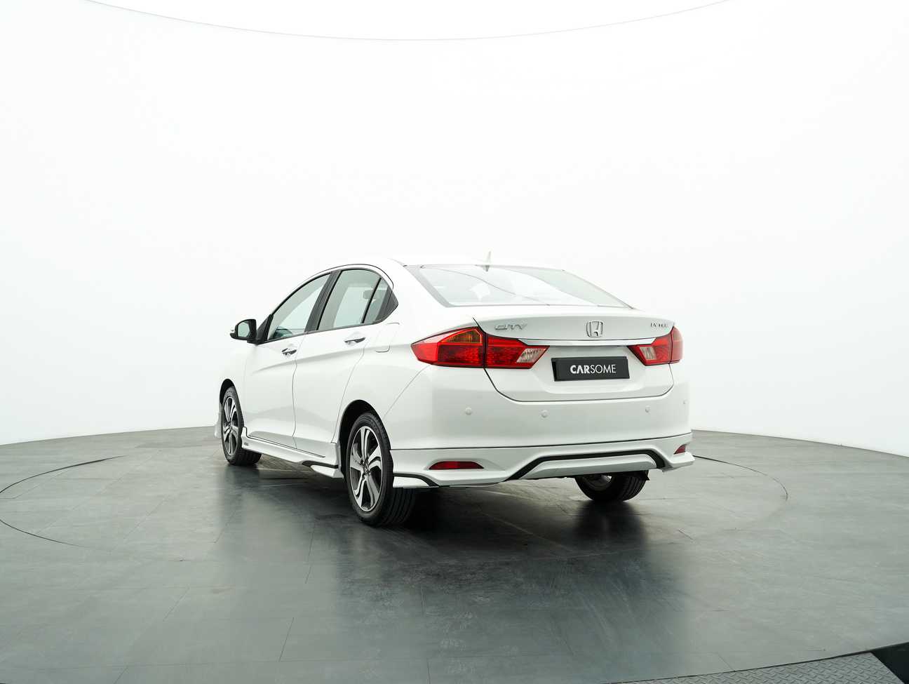 used 2015 Honda City V 1.5