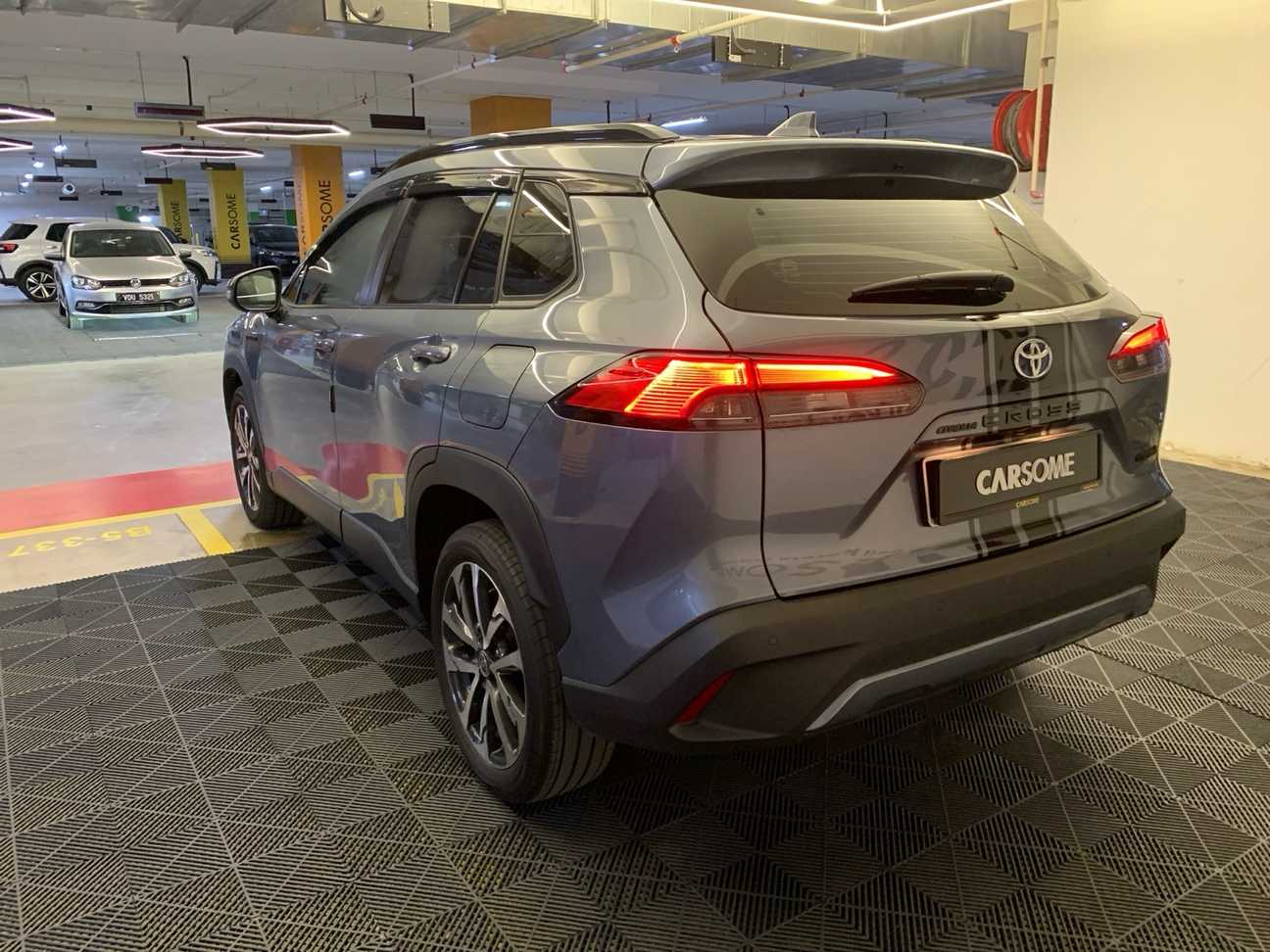 terpakai 2024 Toyota Corolla Cross Hybrid 1.8