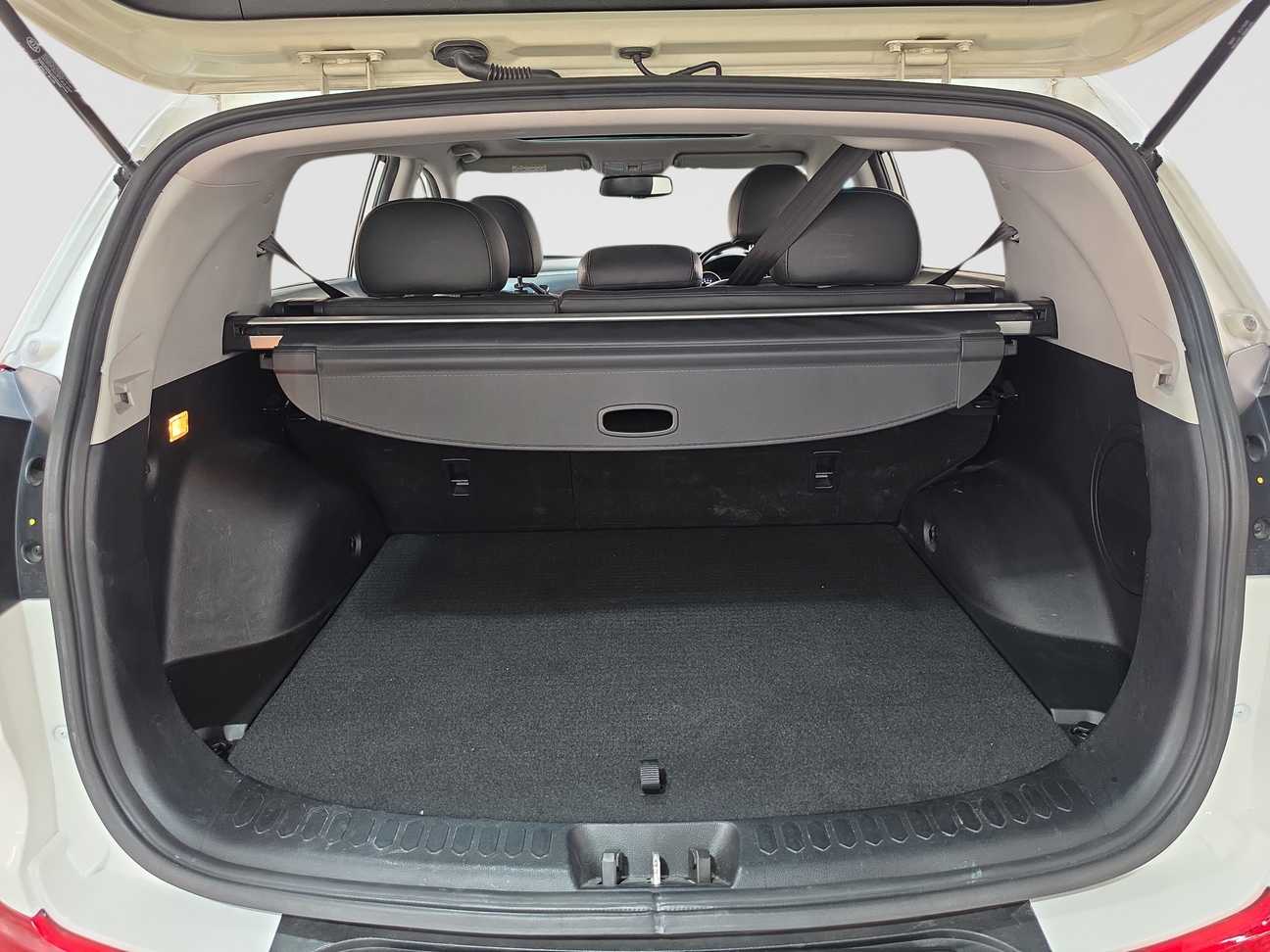 terpakai 2014 Kia Sportage  2.0
