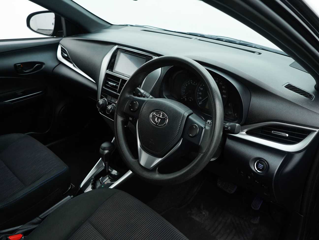 terpakai 2020 Toyota Yaris E 1.5