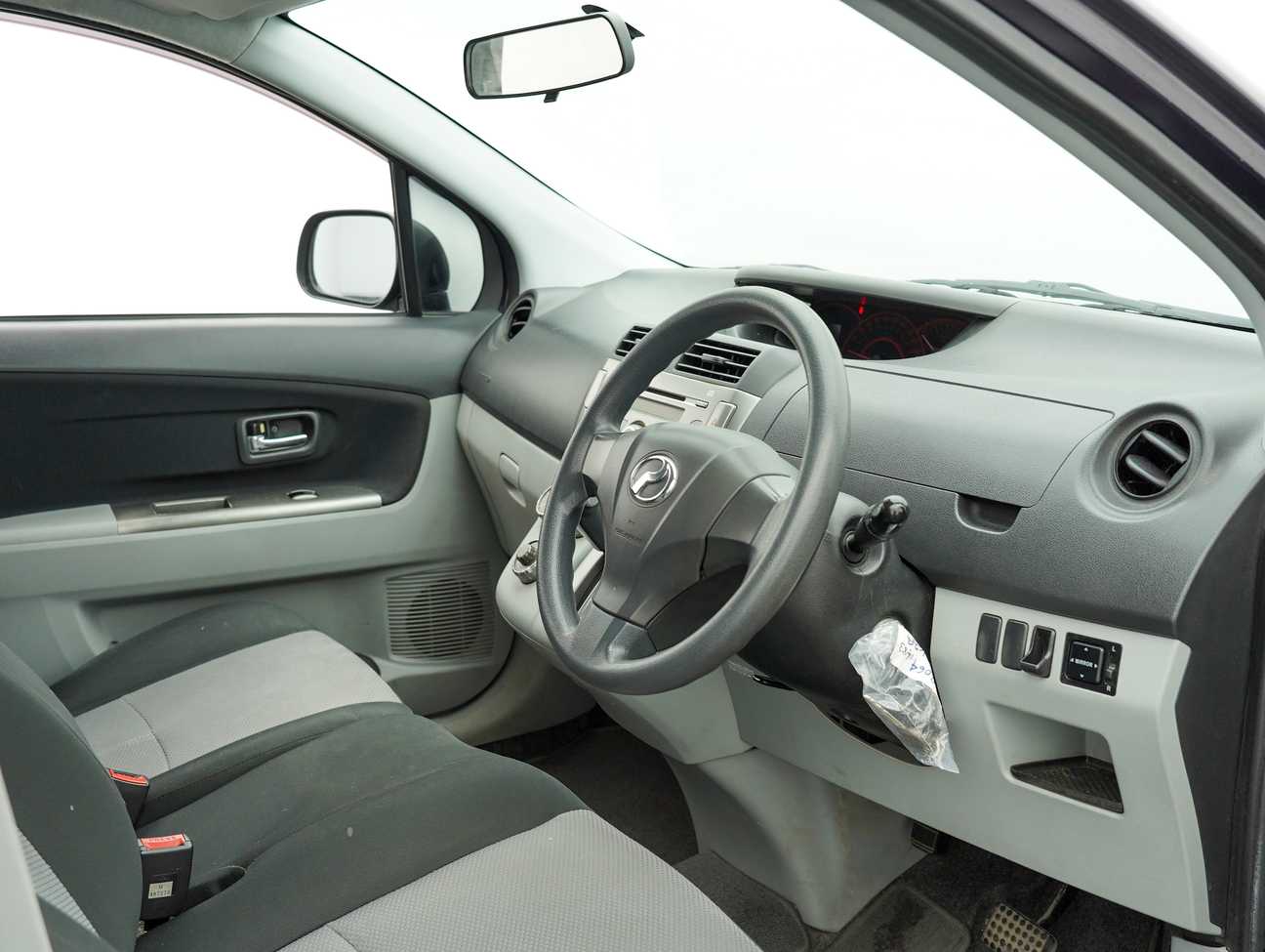 used 2013 Perodua Alza EZ 1.5