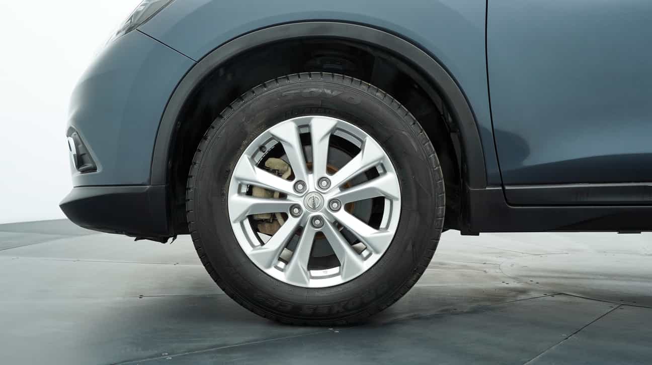 used 2016 Nissan X-TRAIL CVT 2.5