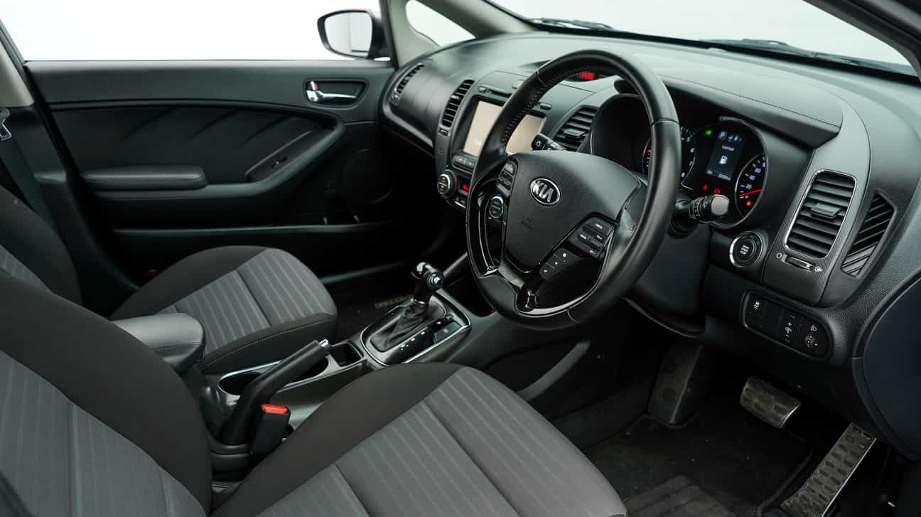 terpakai 2019 Kia CERATO YD 1.6