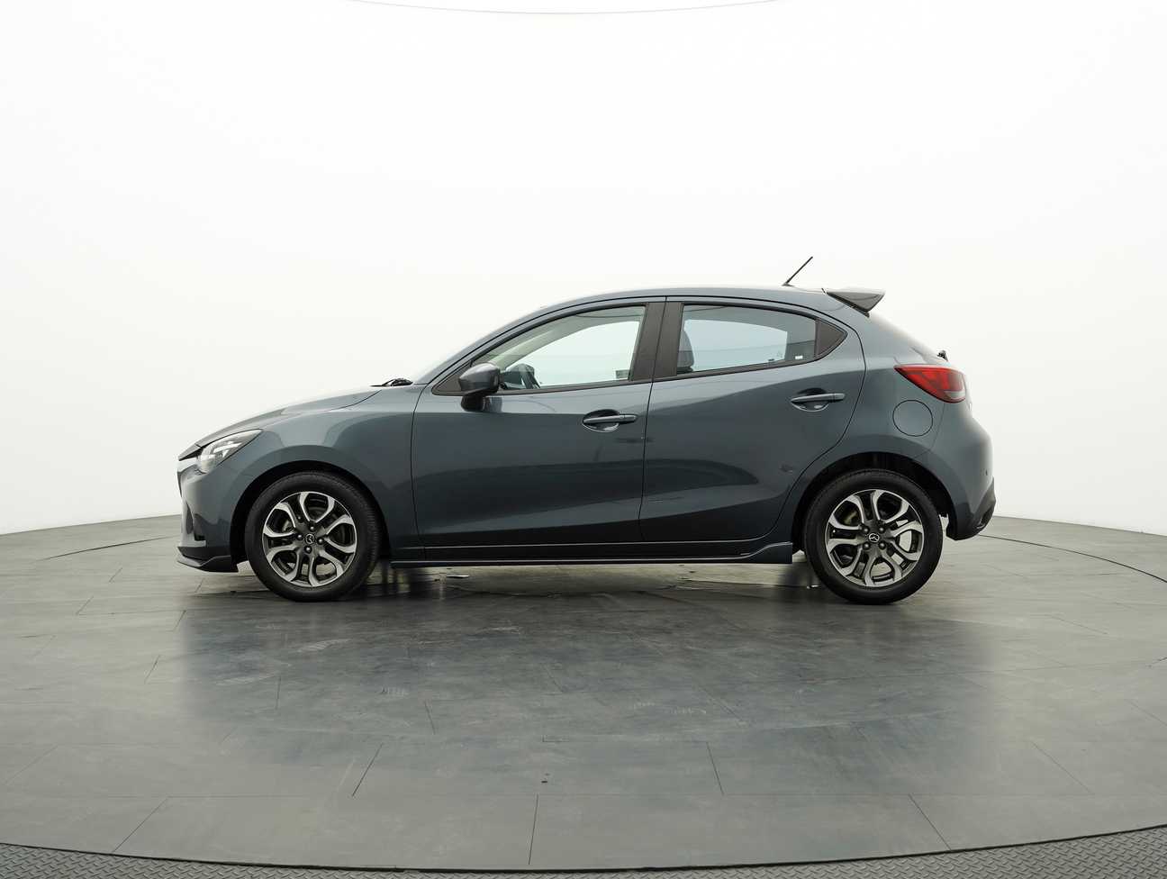 terpakai 2016 Mazda 2 SKYACTIV-G (LED Headlight with DRL) 1.5