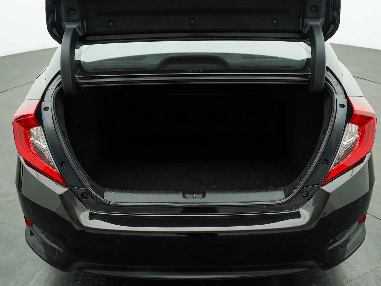 used 2016 Honda Civic TC-P 1.5