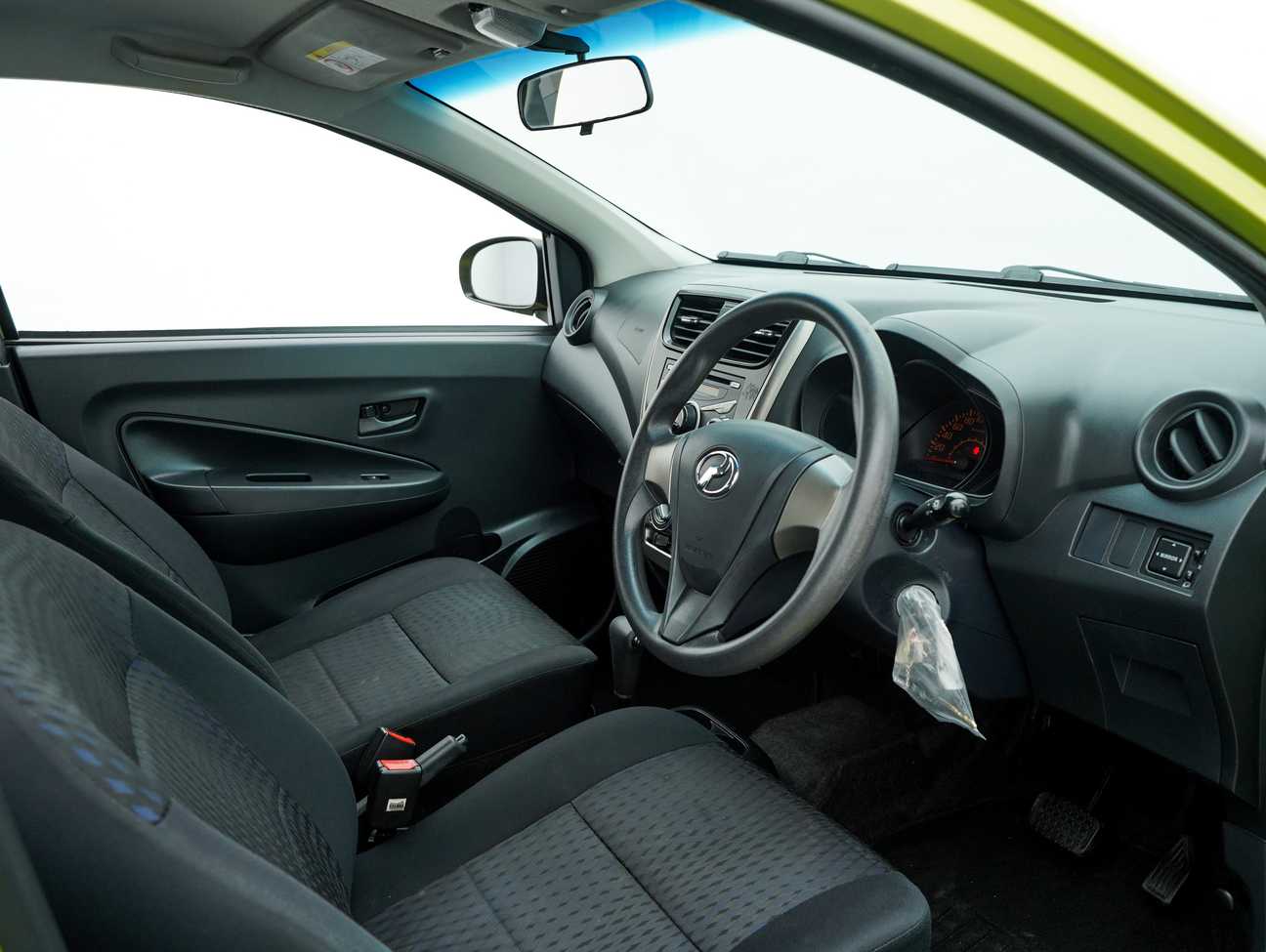 terpakai 2016 Perodua AXIA G 1.0