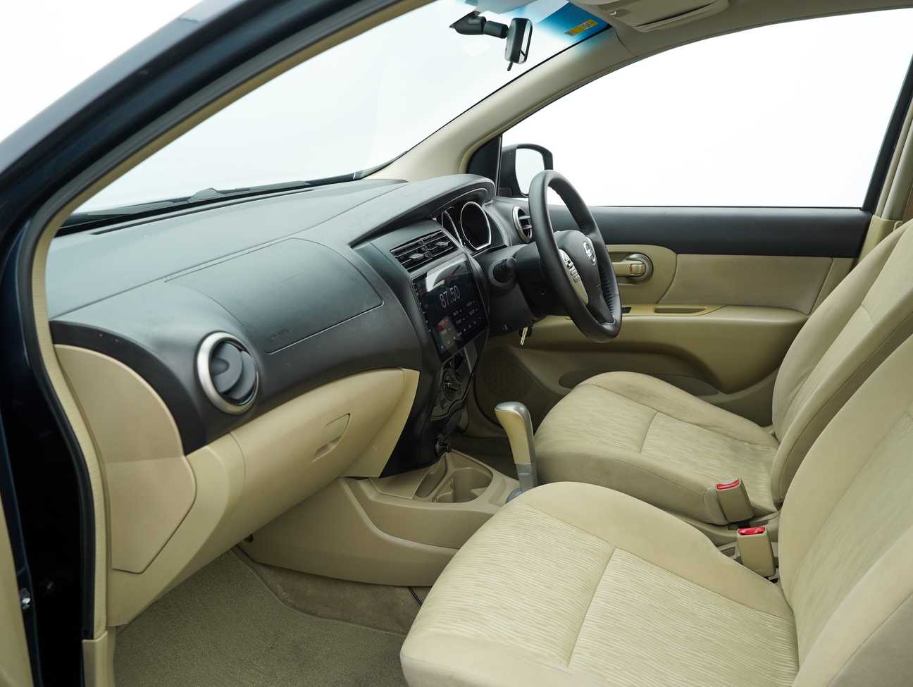 used 2016 Nissan Grand Livina Comfort 1.6