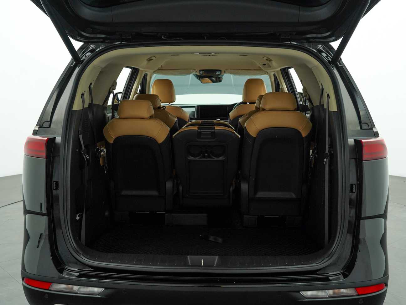 used 2022 Kia Carnival  2.2