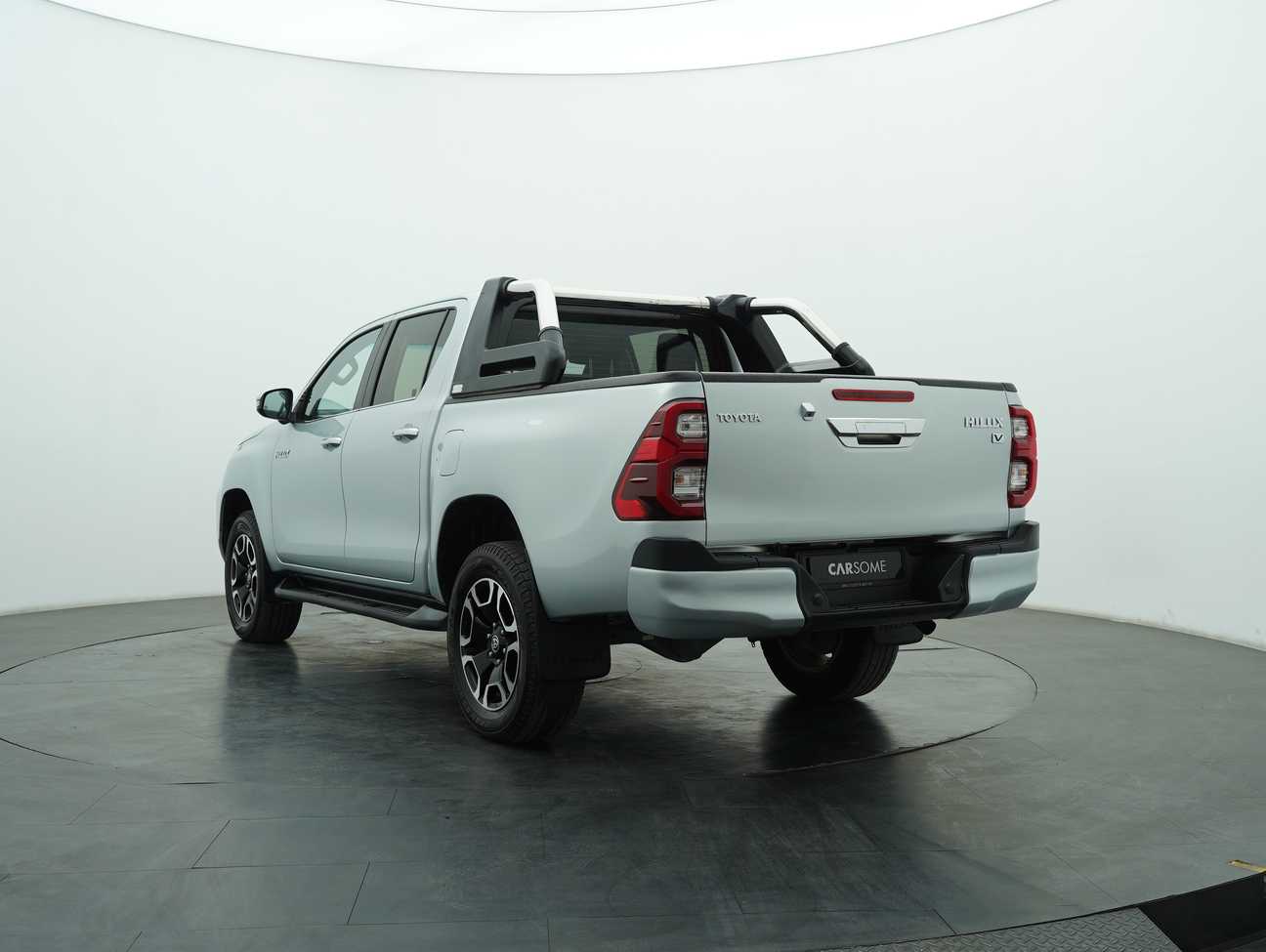 used 2021 Toyota Hilux V Dual Cab 2.4