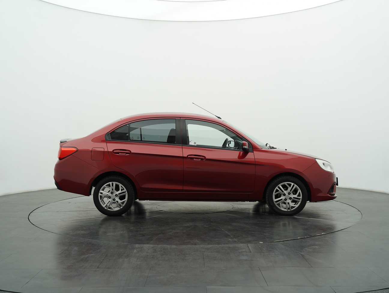 terpakai 2017 Proton Saga Premium 1.3