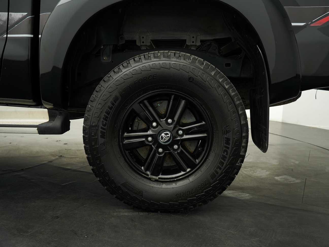 used 2016 Toyota Hilux G TRD Sportivo VNT Dual Cab 2.5