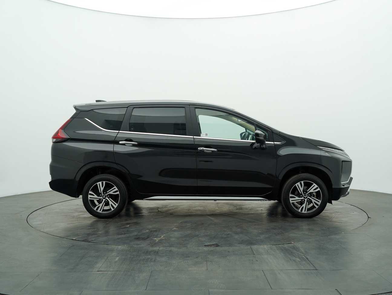 used 2022 Mitsubishi Xpander  1.5