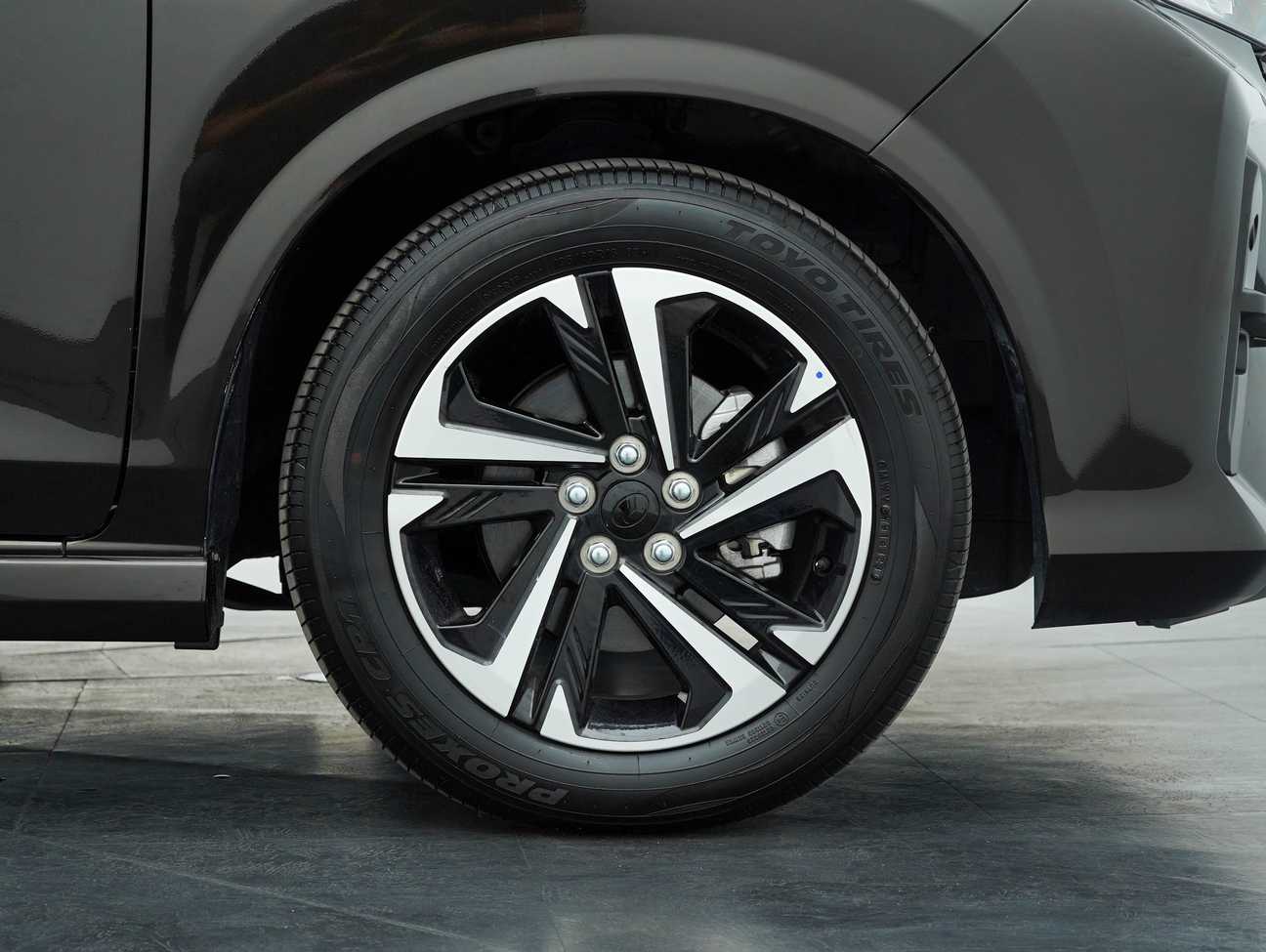 used 2023 Perodua Alza AV 1.5