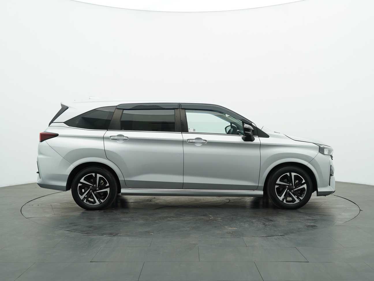 used 2023 Perodua Alza AV 1.5