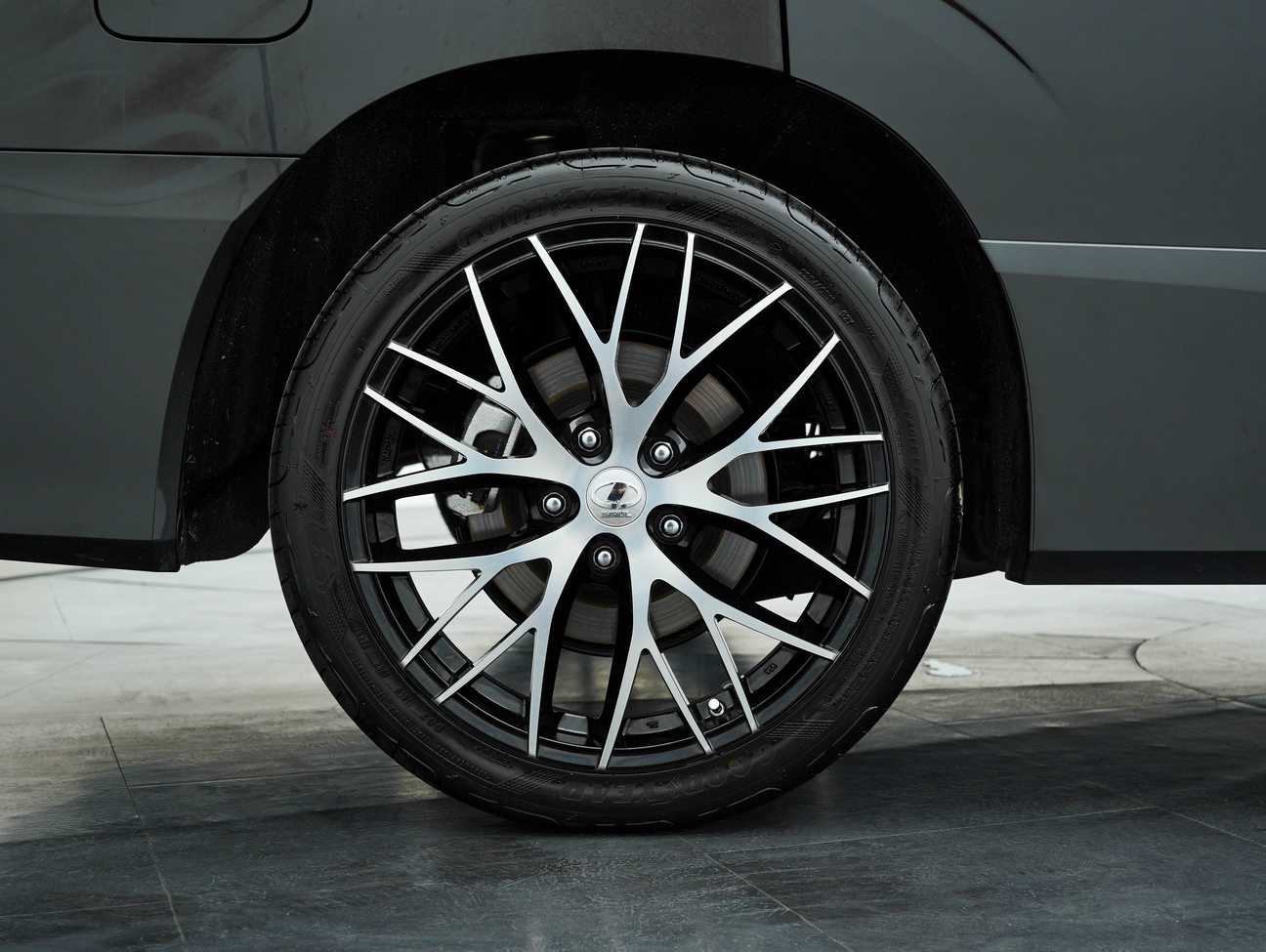 used 2024 Nissan Serena S-Hybrid High-Way Star J Impul 2.0