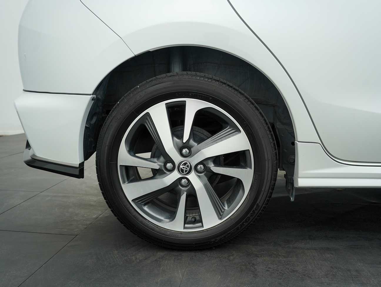 terpakai 2021 Toyota Yaris E 1.5