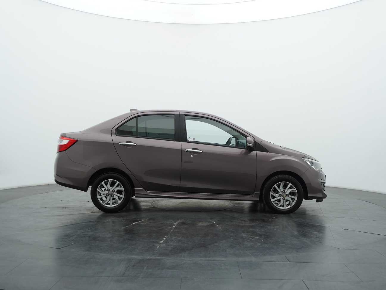 terpakai 2016 Perodua Bezza Advance 1.3