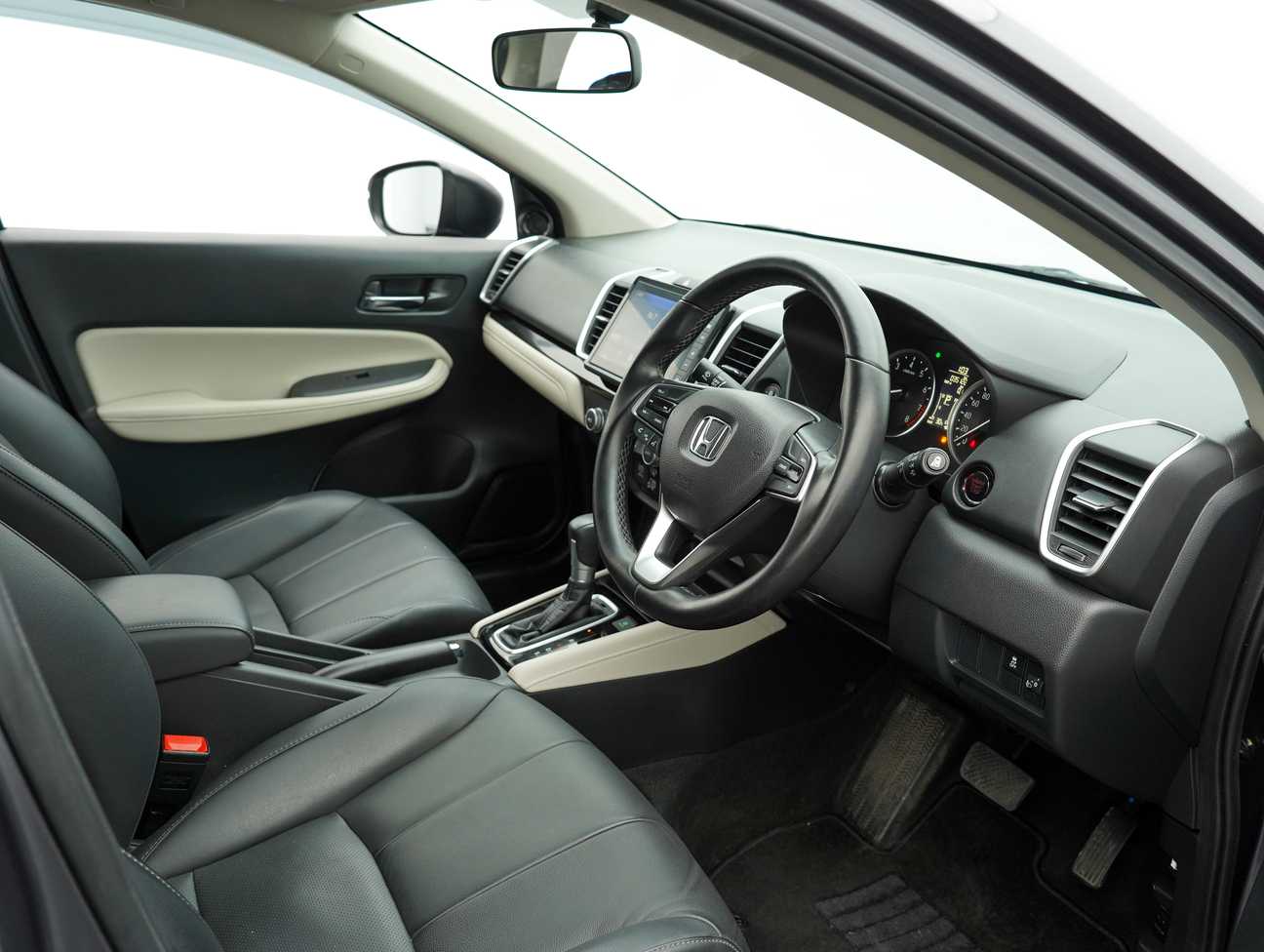 terpakai 2021 Honda City V 1.5