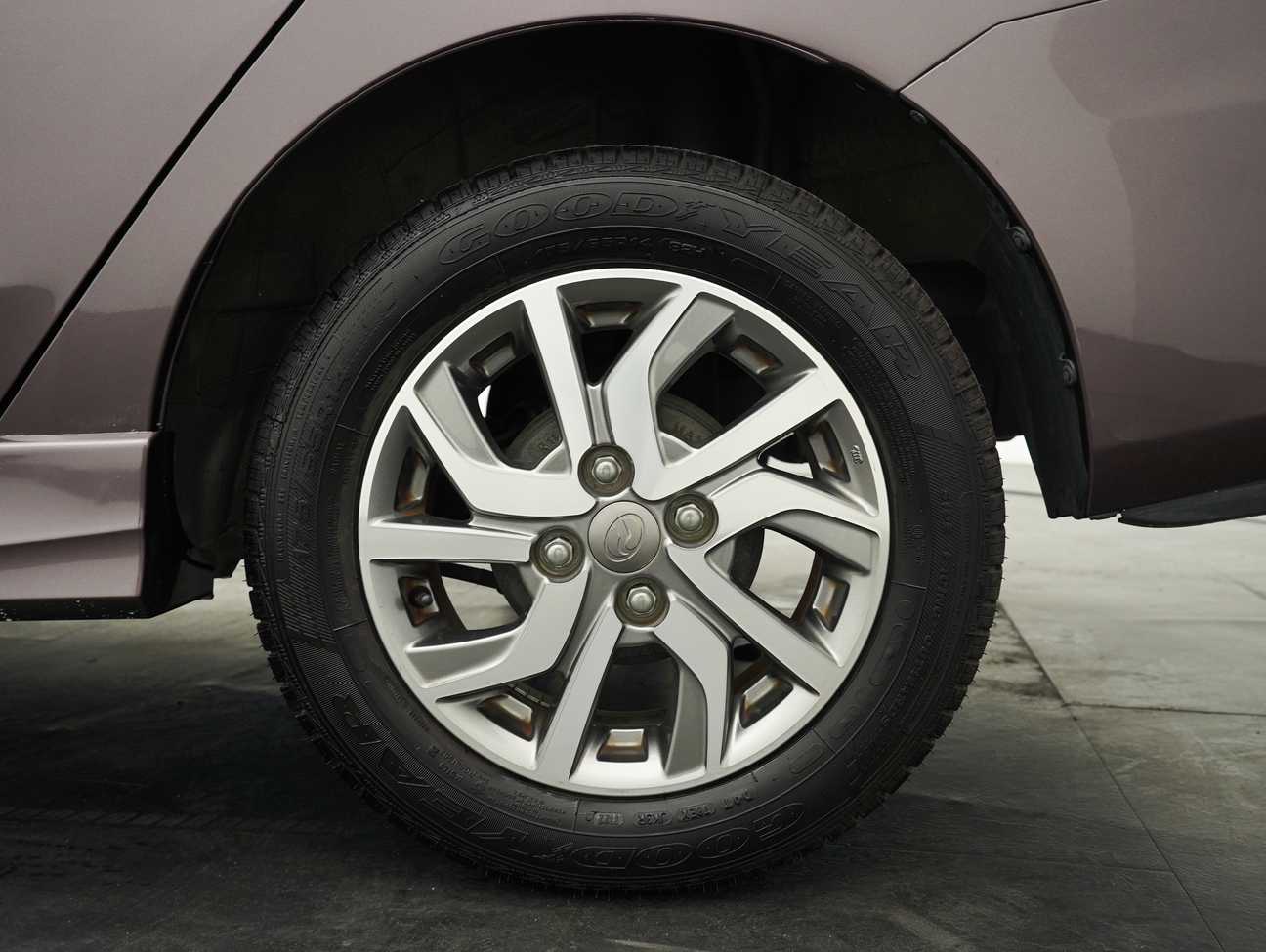 terpakai 2017 Perodua Bezza Advance 1.3