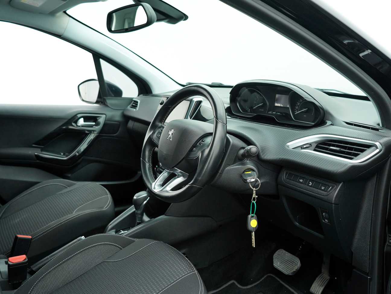 used 2018 Peugeot 208 PureTech 1.2