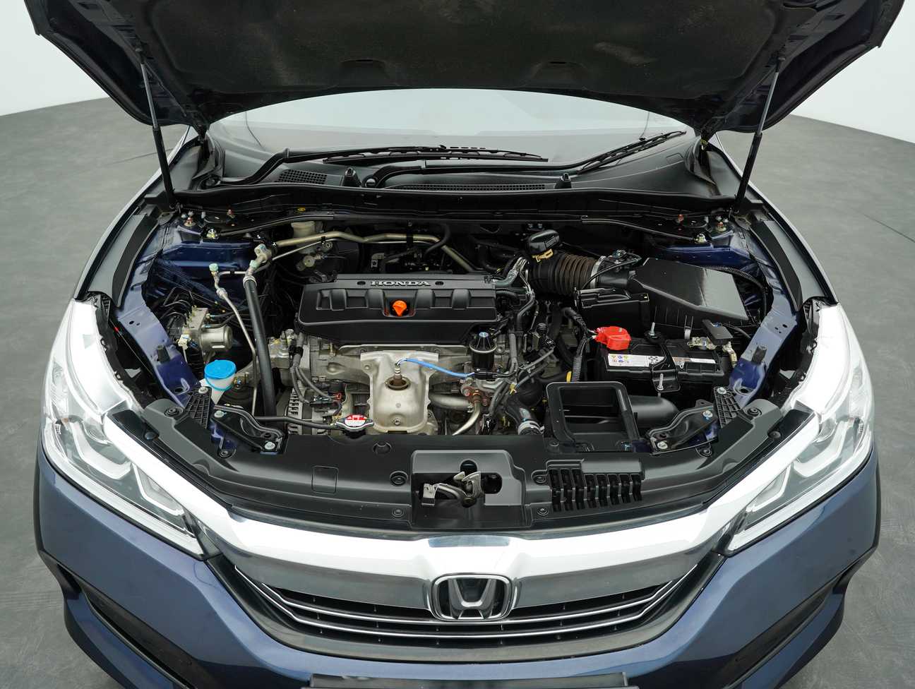 terpakai 2016 Honda ACCORD I-VTEC 2.0