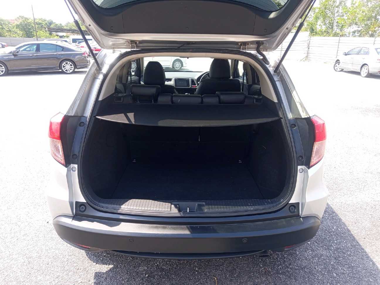 terpakai 2016 Honda HR-V V 1.8