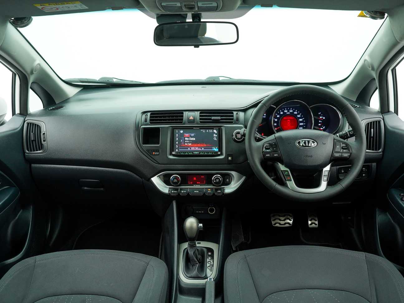 terpakai 2014 Kia Rio SX 1.4