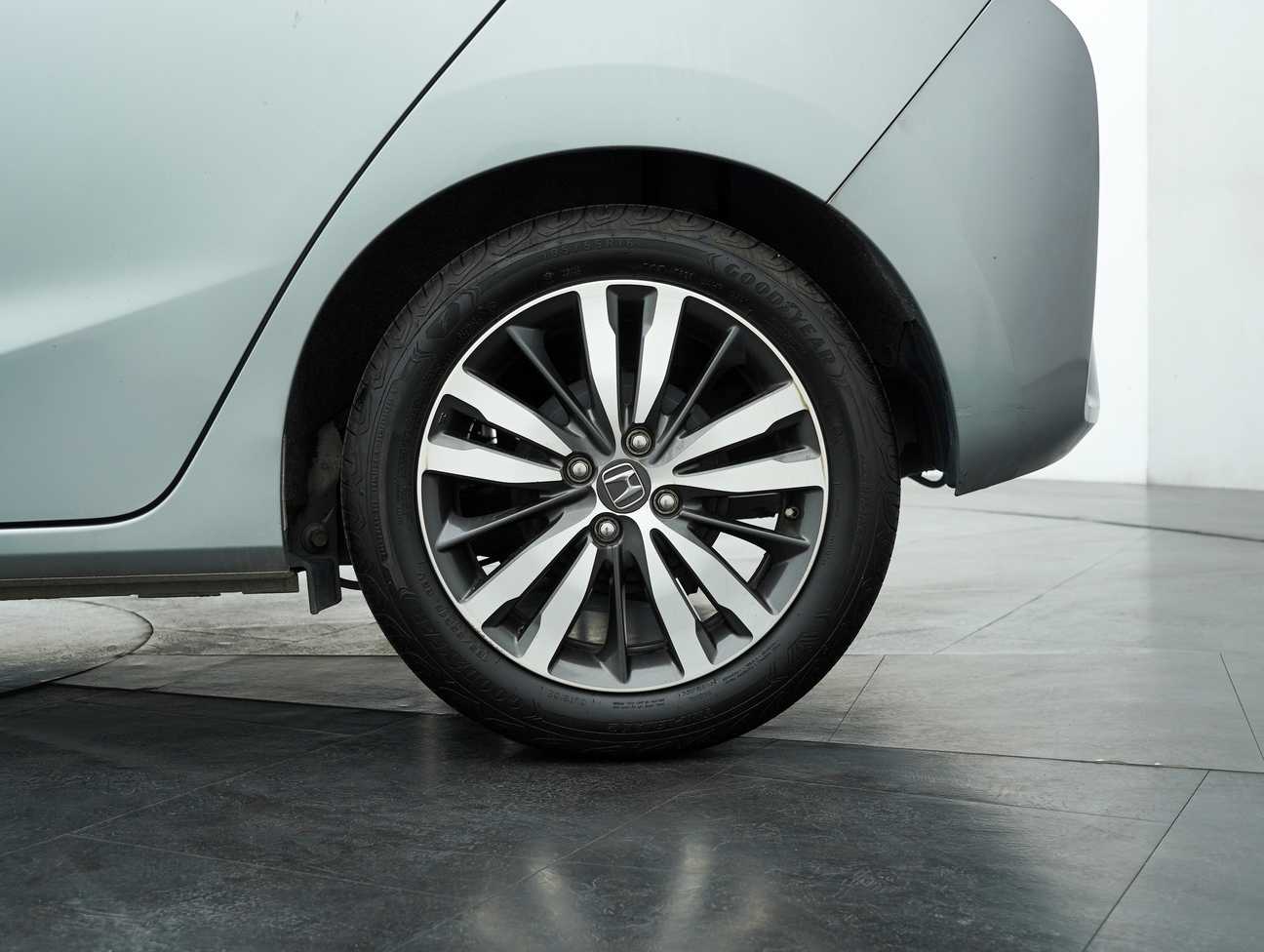 used 2015 Honda Jazz V i-VTEC 1.5