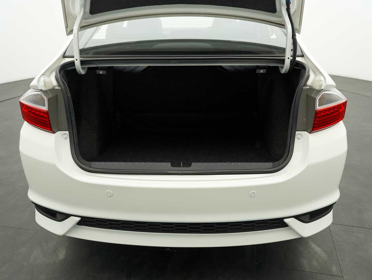 used 2017 Honda City V 1.5