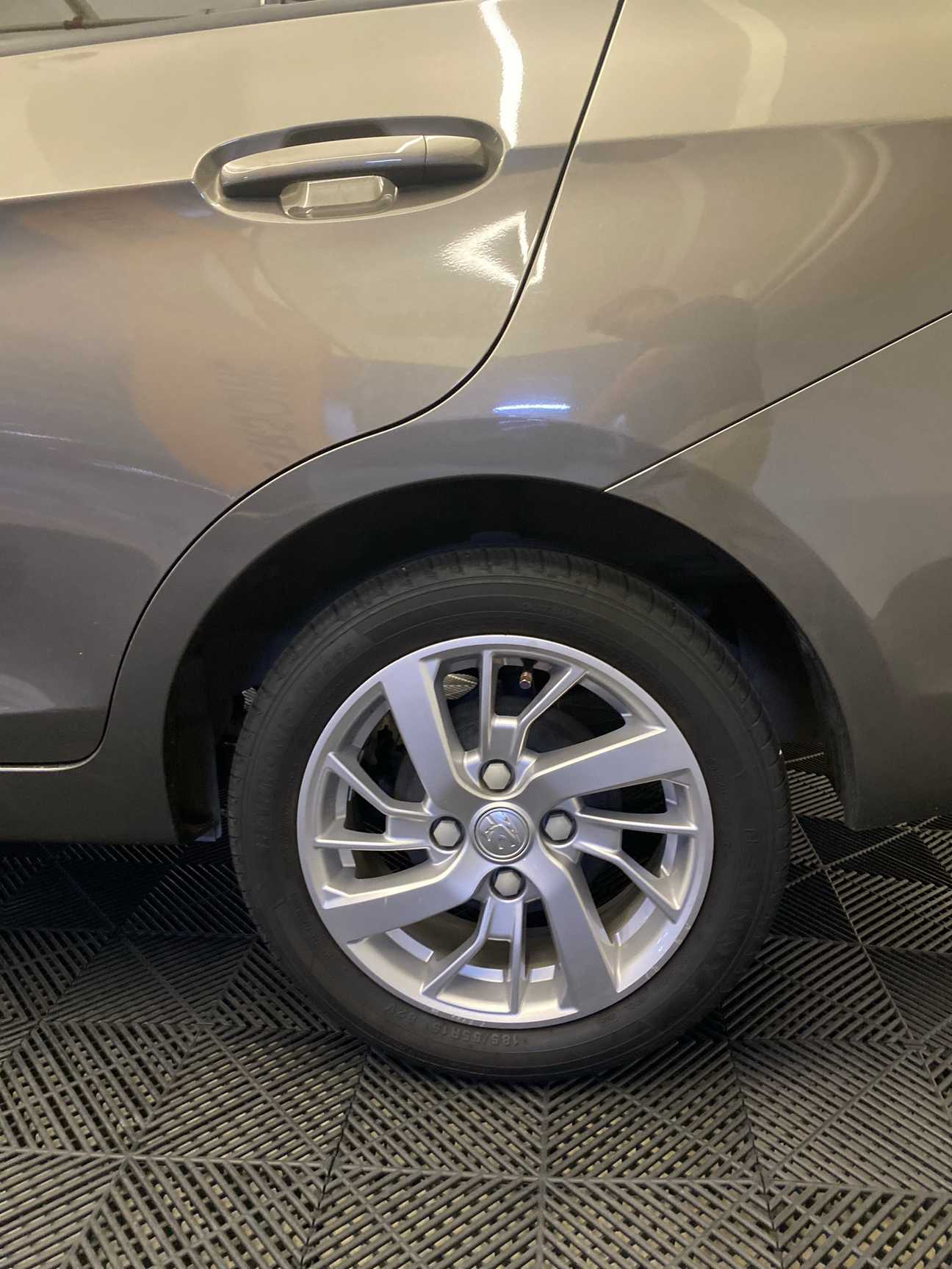 terpakai 2023 Proton Saga Premium 1.3