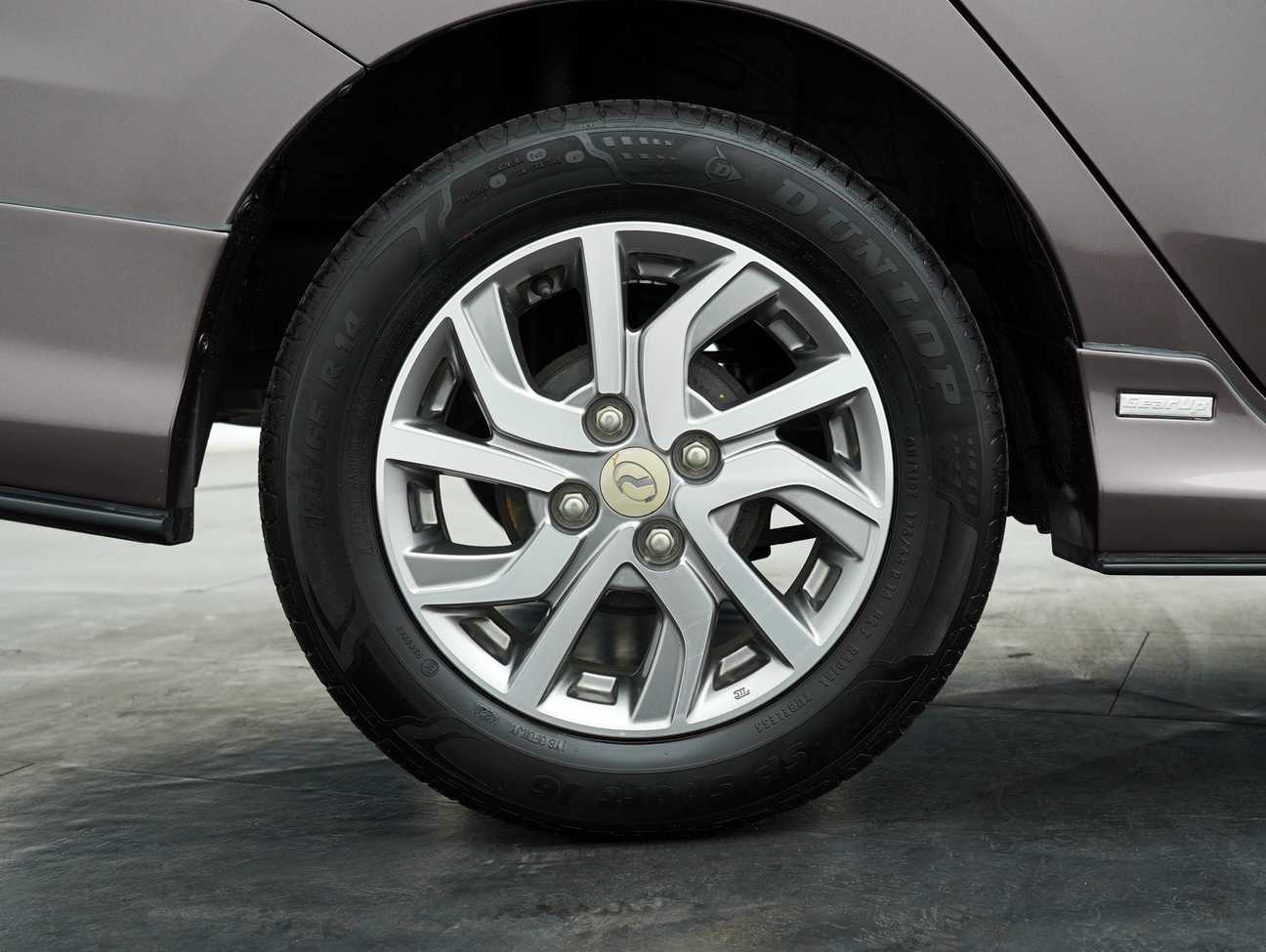 terpakai 2016 Perodua Bezza Advance 1.3