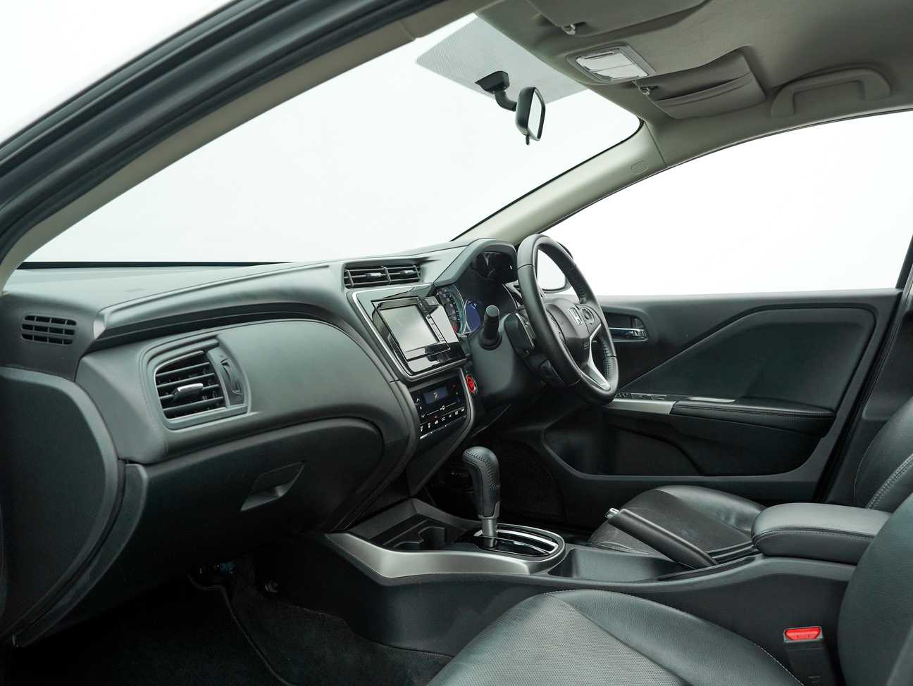 used 2019 Honda City V 1.5