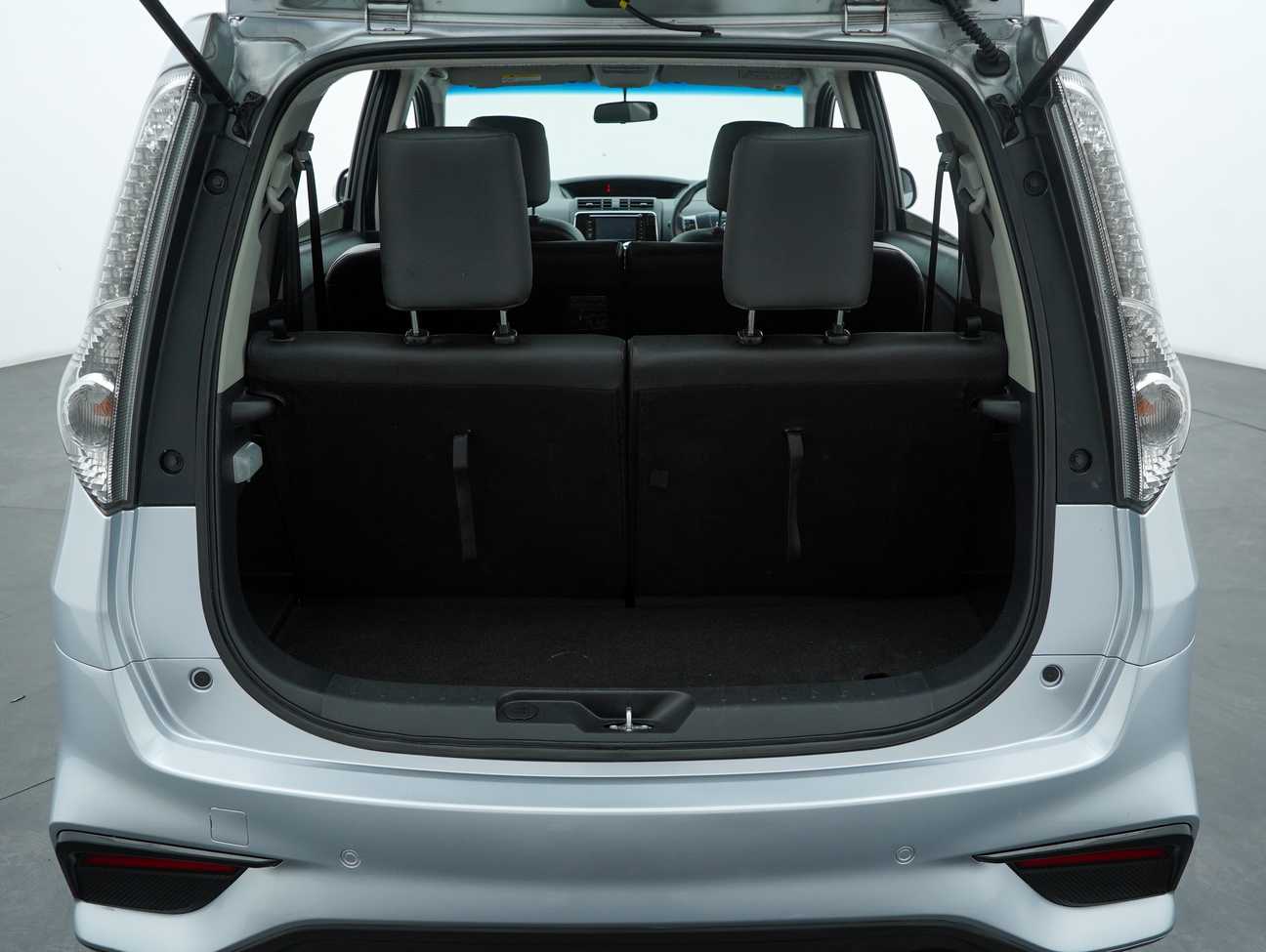 terpakai 2020 Perodua Alza Advance 1.5