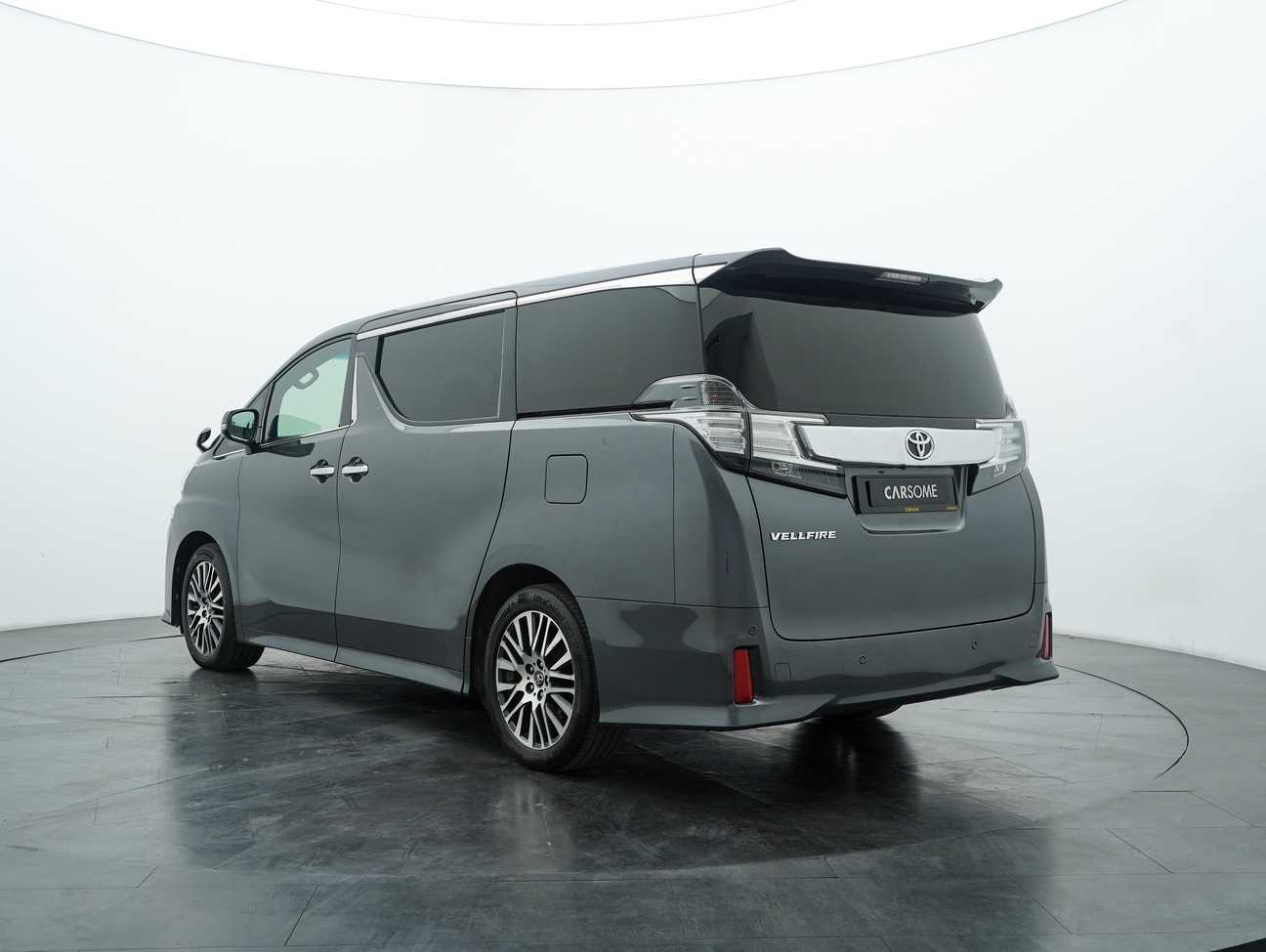 used 2016 Toyota Vellfire ZG 2.5
