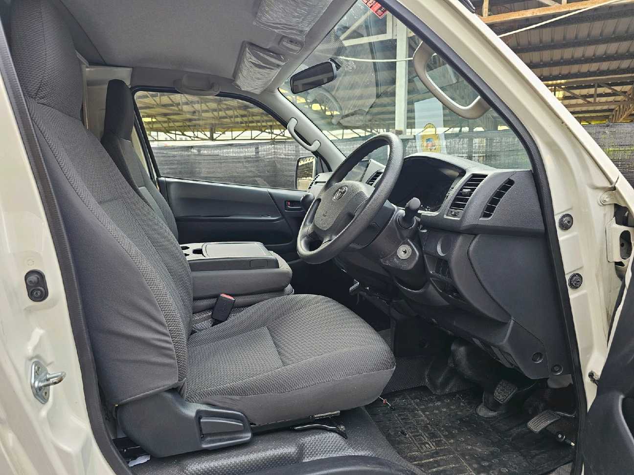 used 2022 Toyota Hiace Panel Van 2.5