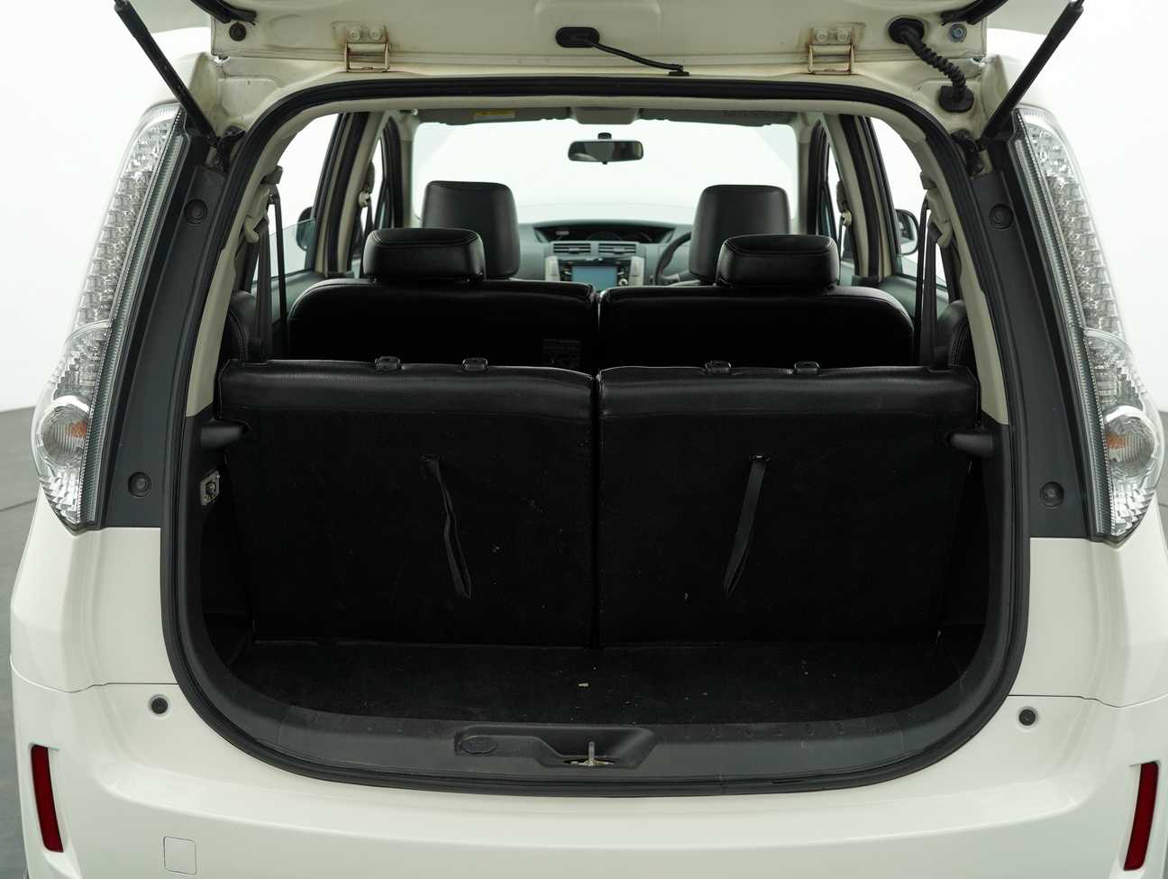 used 2014 Perodua Alza Advance 1.5