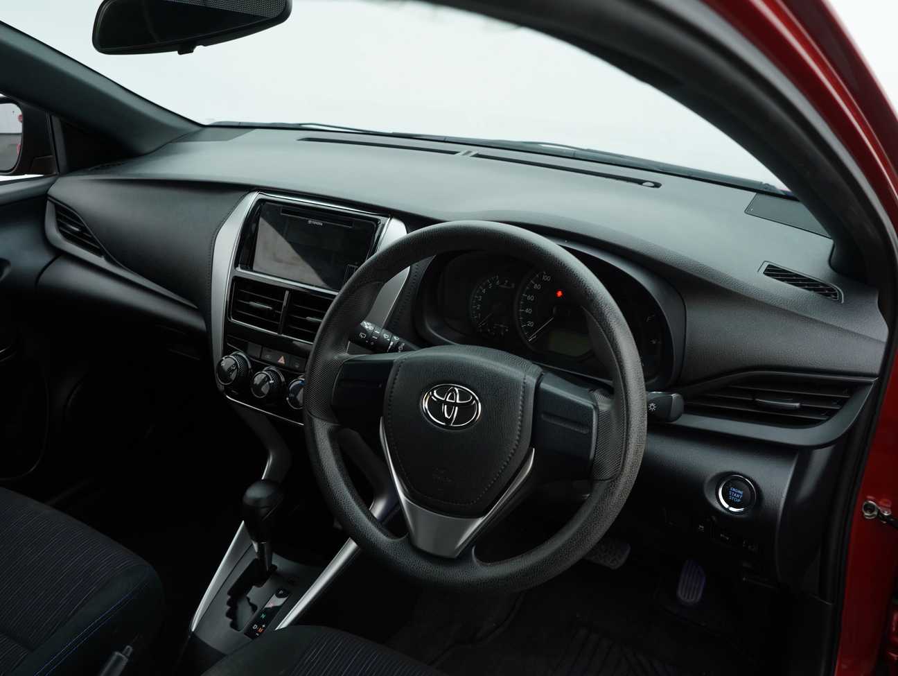 used 2020 Toyota Yaris J 1.5