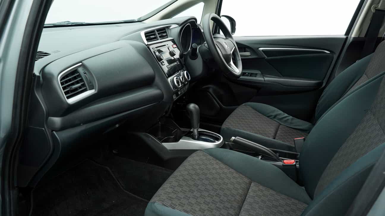 used 2016 Honda JAZZ E 1.5