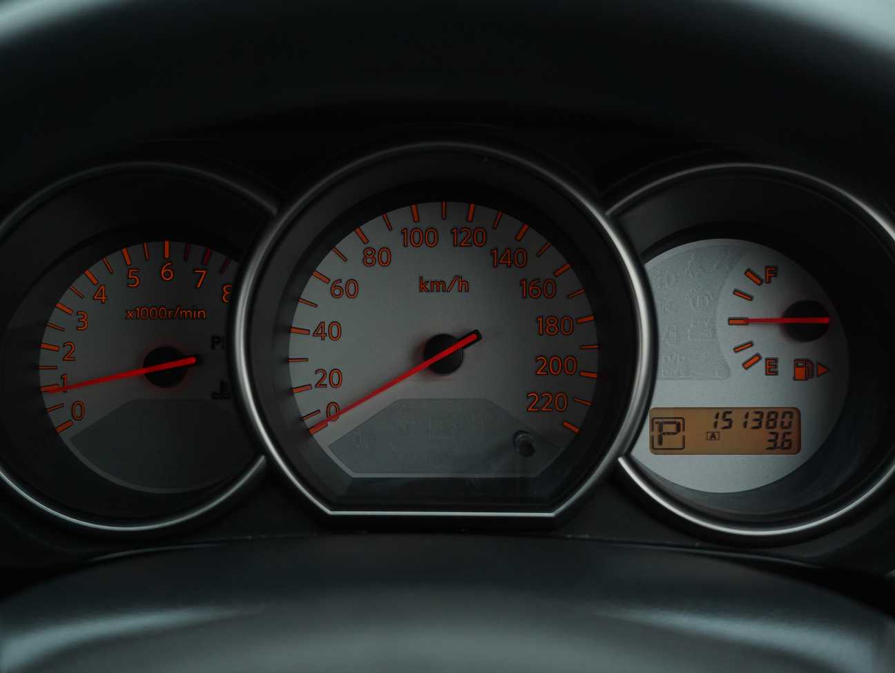 used 2013 Nissan Grand Livina Comfort 1.6