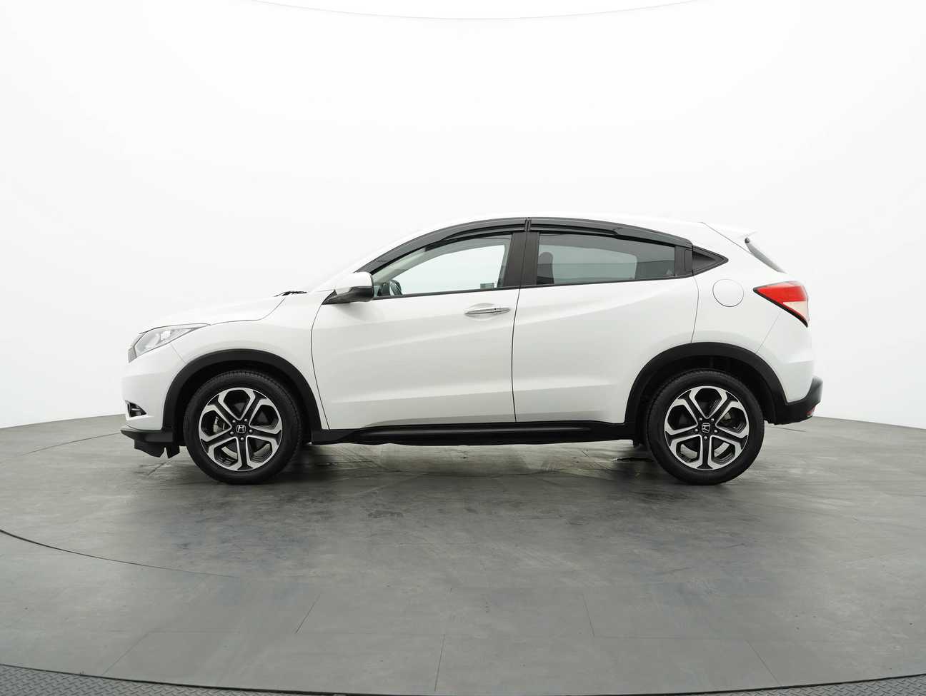 used 2018 Honda HR-V V 1.8