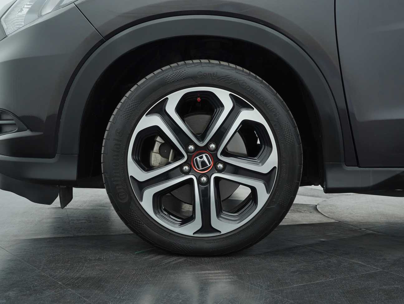 terpakai 2018 Honda HR-V i-VTEC E 1.8
