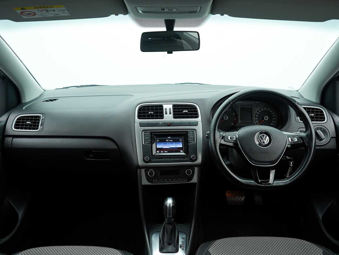 terpakai 2017 Volkswagen Polo  1.6