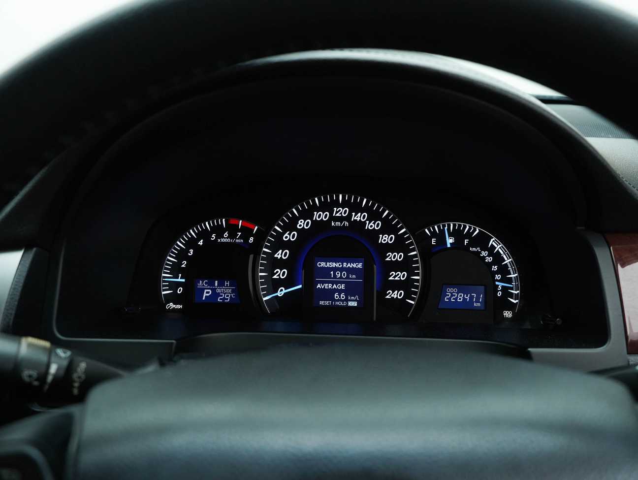 used 2012 Toyota Camry V 2.5