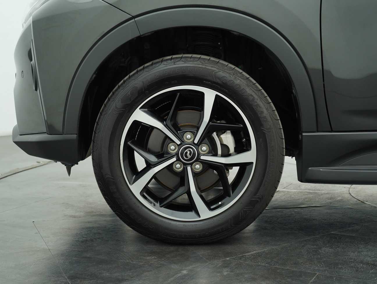 terpakai 2023 Perodua Aruz AV 1.5