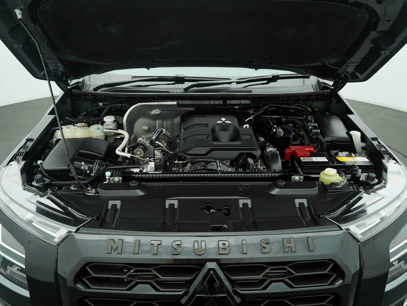 used 2024 Mitsubishi Triton Premium Dual Cab 4X4 2.4